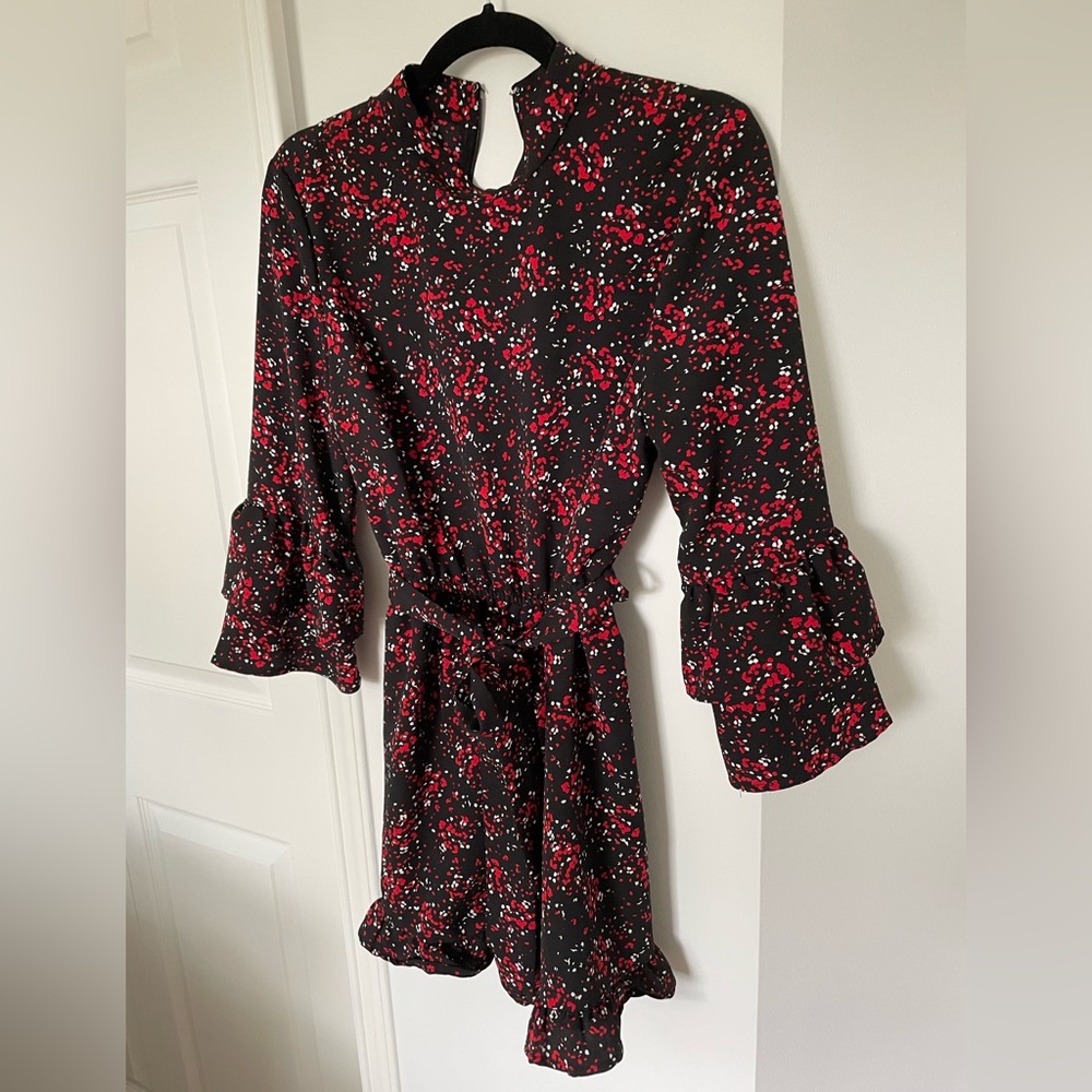 Dynamite | Red and black romper